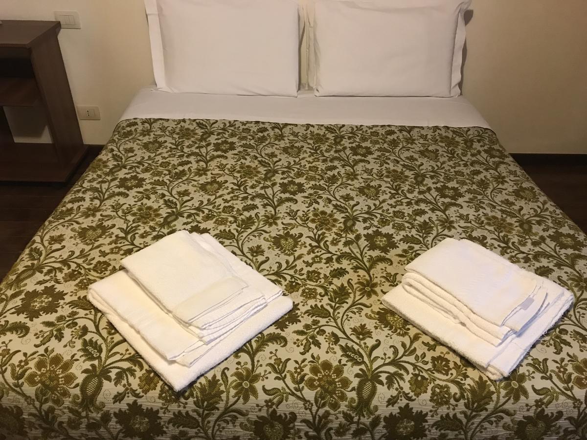 Le Magnolie Agriturismo Verolanuova Экстерьер фото